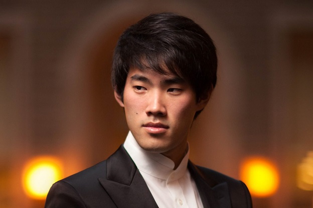 Bruce Liu Performs Chopin and Liszt at Carnegie Hall (Site) Bruce Liu Performs Chopin and Liszt at Carnegie Hall (Site)