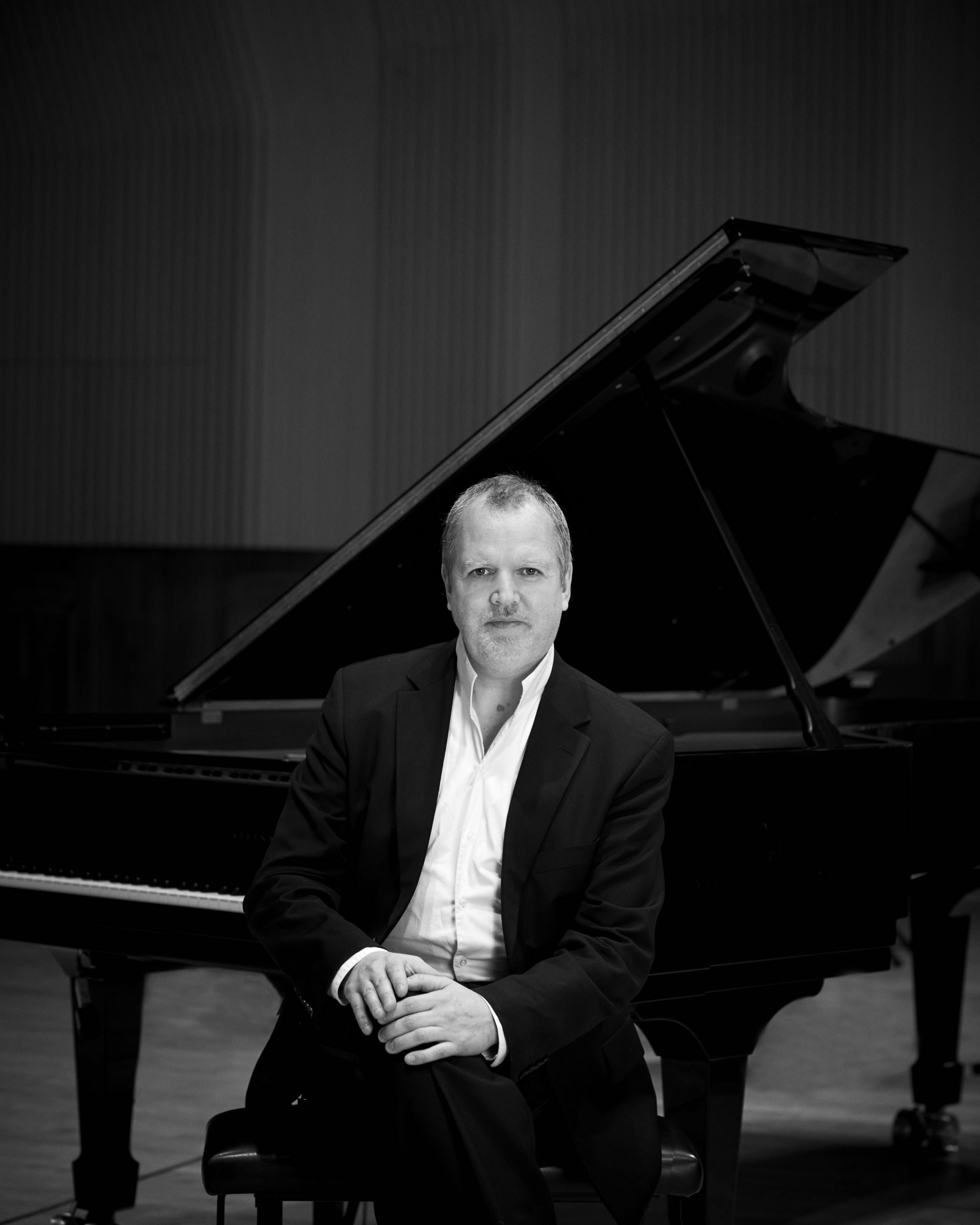 Niklas Sivelov Guest Recital at Aaron Copland School of Music (Site)