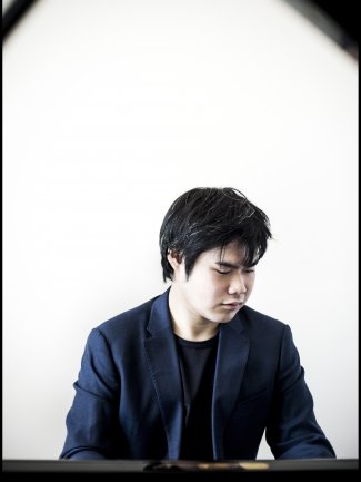 Nobuyuki Tsujii Solo Recital at Carnegie Hall (Site)