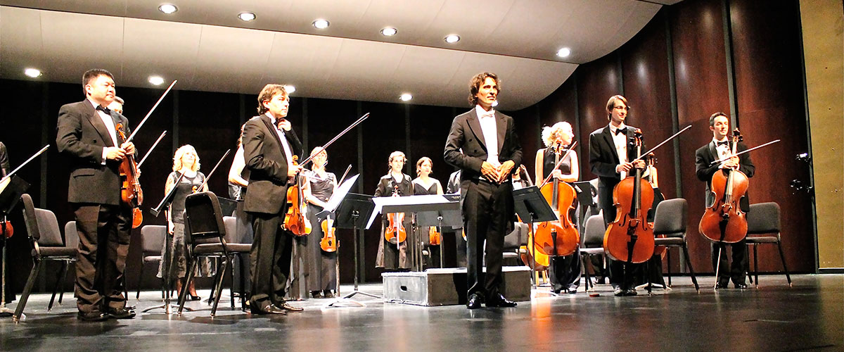 New York International Virtuosi Orchestra at Carnegie Hall (Site) New York International Virtuosi Orchestra at Carnegie Hall (Site)