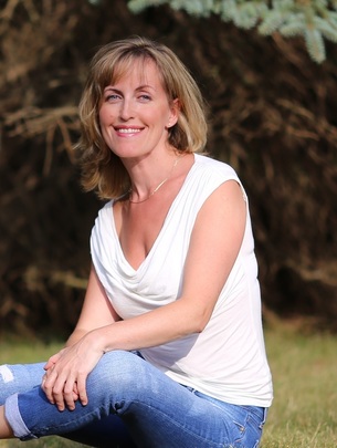 Masterworks Series: “Story Through Music” Performed by Olga Vinokur, at Bargemusic (Site)