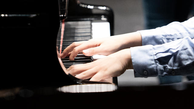 Piano Concerto Competition Finals, at Juilliard School (Site)
