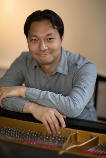 Peter Yarin on the Upper Terrace at Bryant Park (Site) Peter Yarin on the Upper Terrace at Bryant Park (Site)