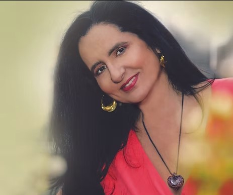 Sue Maskaleris on the Upper Terrace at Bryant Park (Site) Sue Maskaleris on the Upper Terrace at Bryant Park (Site)